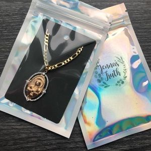 GOLD FILLED MOTHER MARY FIGARO CHAIN 18”